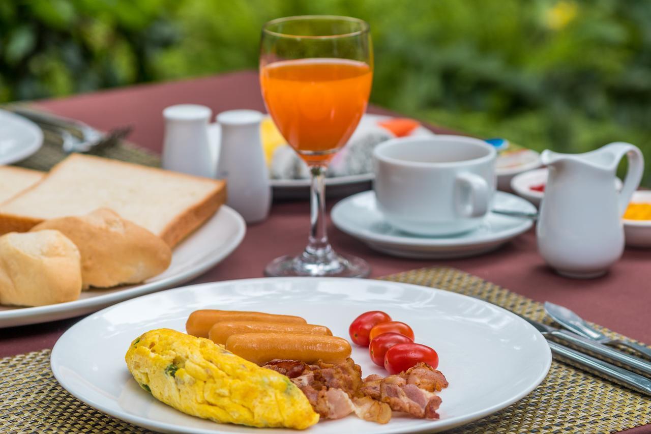 Silk D'Angkor Boutique Hotel Siem Reap Dış mekan fotoğraf