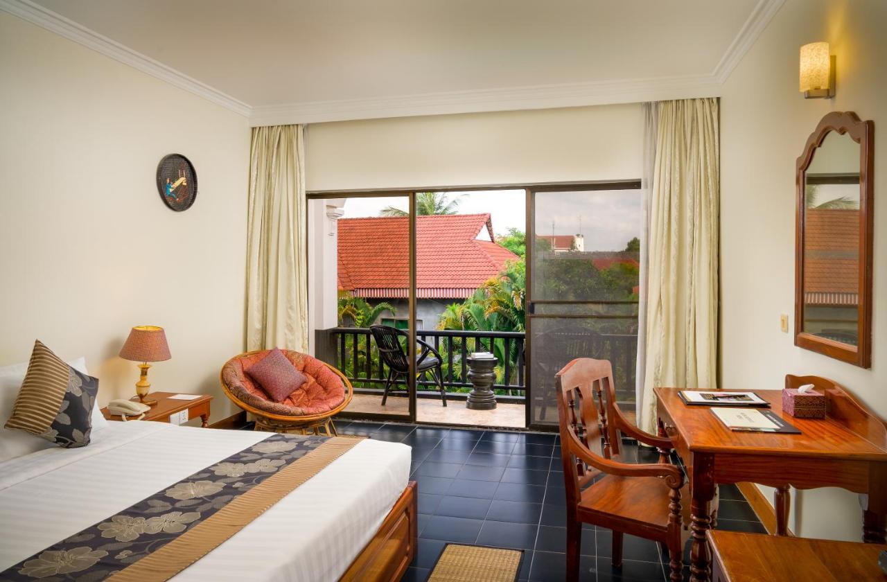 Silk D'Angkor Boutique Hotel Siem Reap Dış mekan fotoğraf